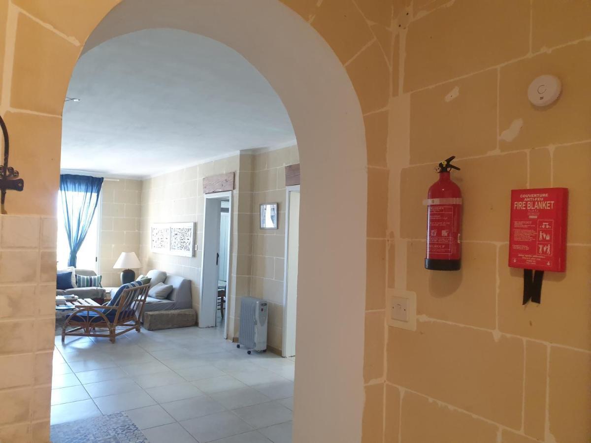 Ta Gajdoru Apartment Il-Pergla Exteriör bild